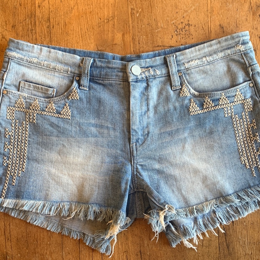Blank NYC Light Blue Embroidered Jean Shorts